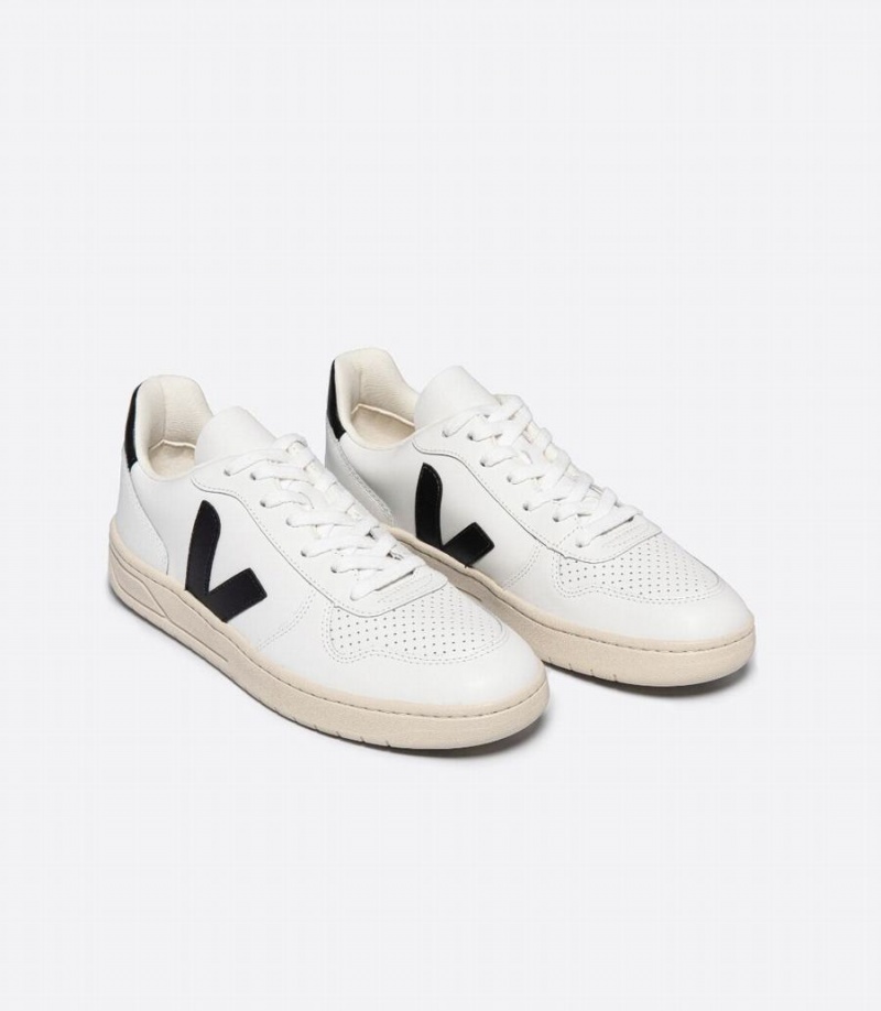 Χαμηλα Sneakers γυναικεια Veja V-10 δερματινα ασπρα μαυρα | MYH4985KI