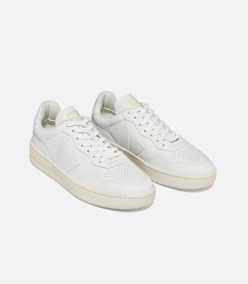 Χαμηλα Sneakers ανδρικα Veja V-90 δερματινα ασπρα | OYJ7393QC