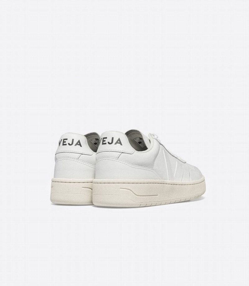 Χαμηλα Sneakers ανδρικα Veja V-90 δερματινα ασπρα | OYJ7393QC