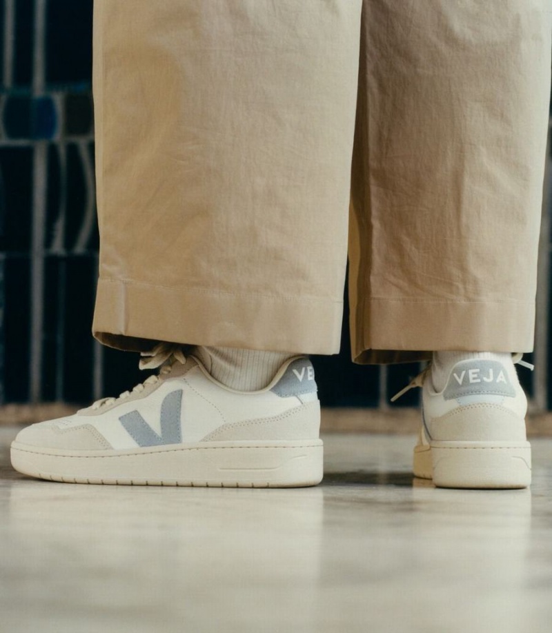 Χαμηλα Sneakers ανδρικα Veja V-90 δερματινα ασπρα γκρι μπλε | QLT540VE